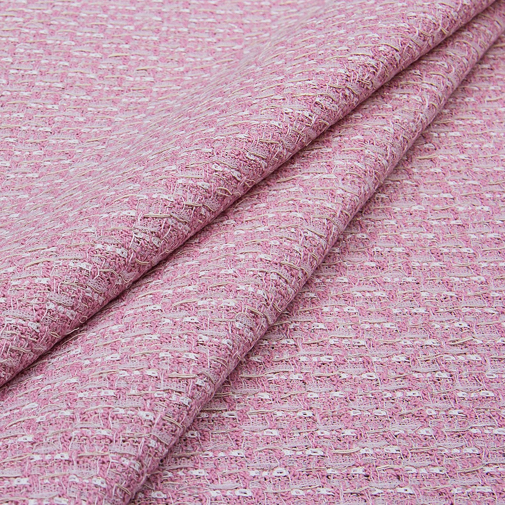 Плотные розовые. Розовая ткань Шанель твид. Ткань твид розовая. Розовая плотная ткань. Ткань Шанель розовая.